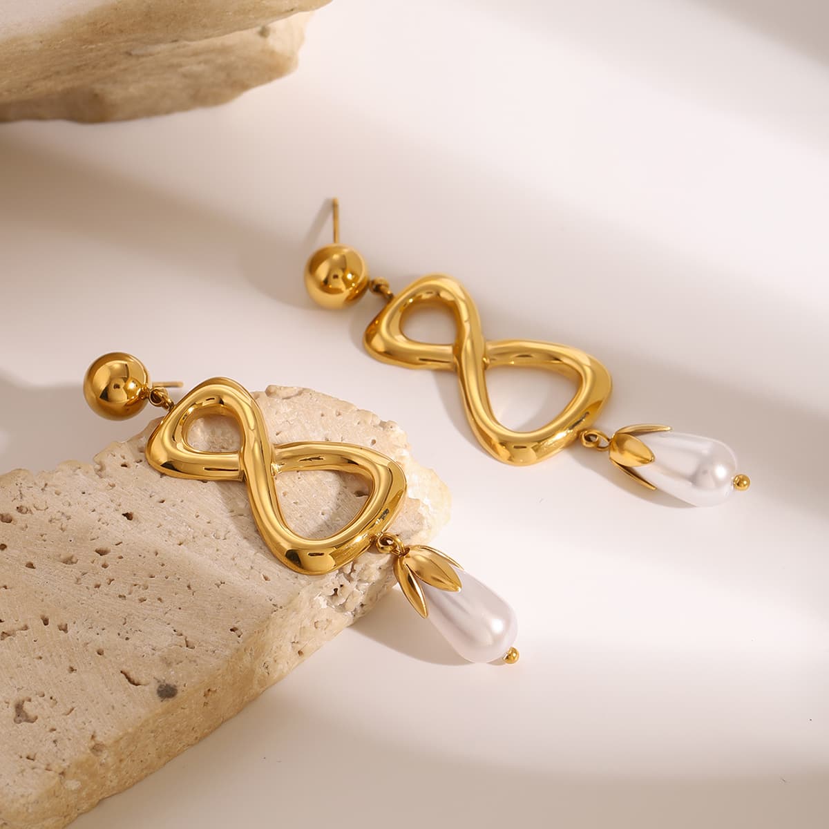Céleste Céleste Earrings Zéphyria 18K Gold