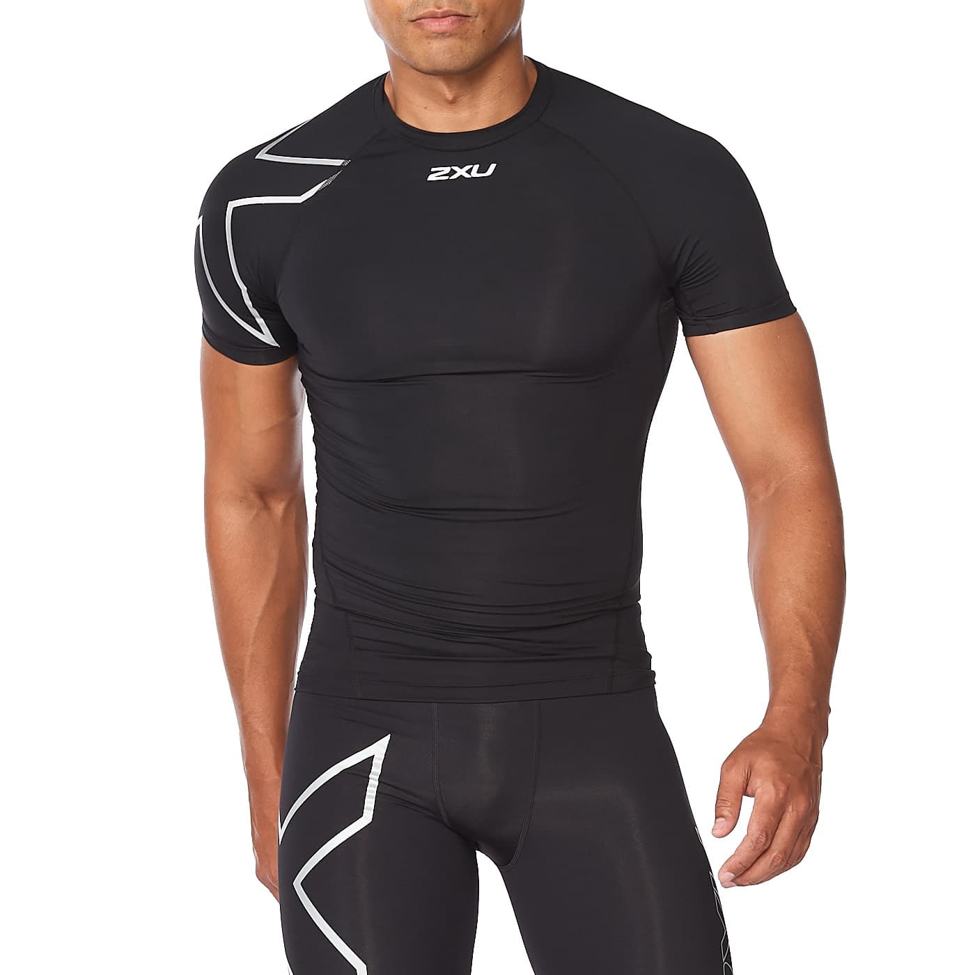 2XU 2XU Men's Core Compression Short Sleeve Black/Silver