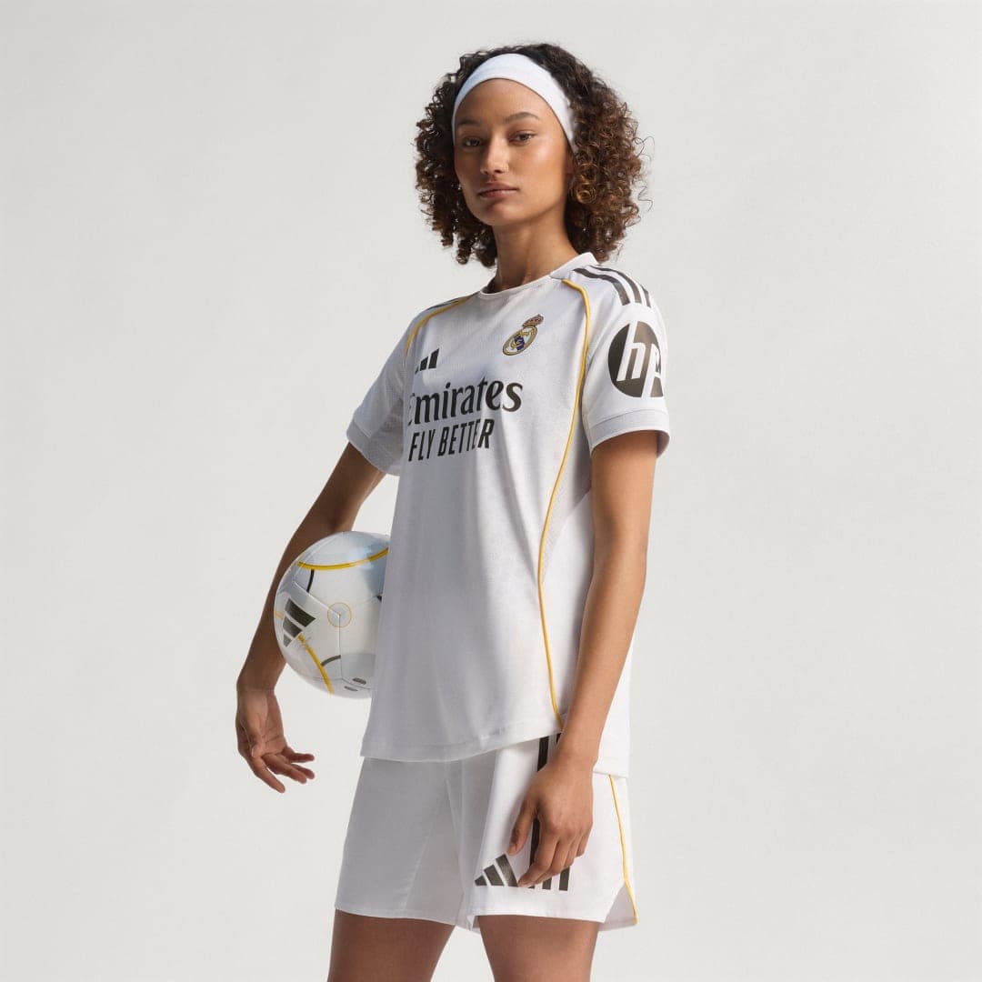 Adidas Real Madrid 25/26 Authentic Hjemmetrøye
