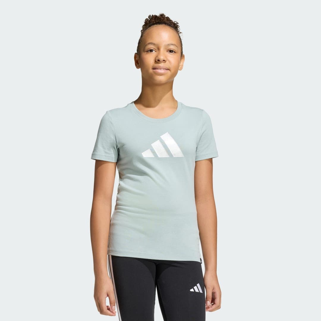 Adidas Everyday Glam Graphic T-skjorte