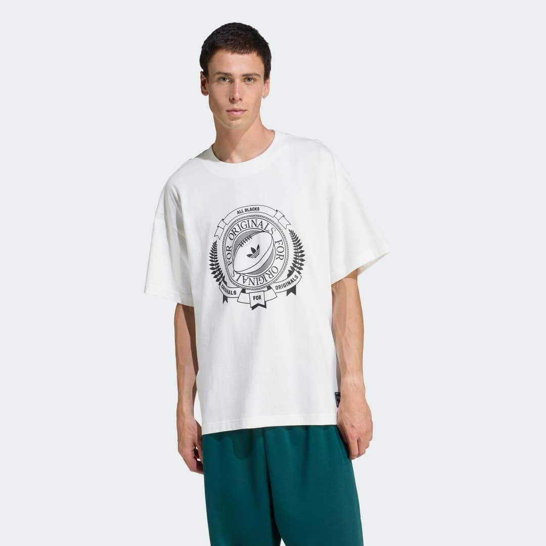 ADIDAS ORIGINALS & ALL BLACKS LOOSE GRAPHIC SS T-SKJORTE