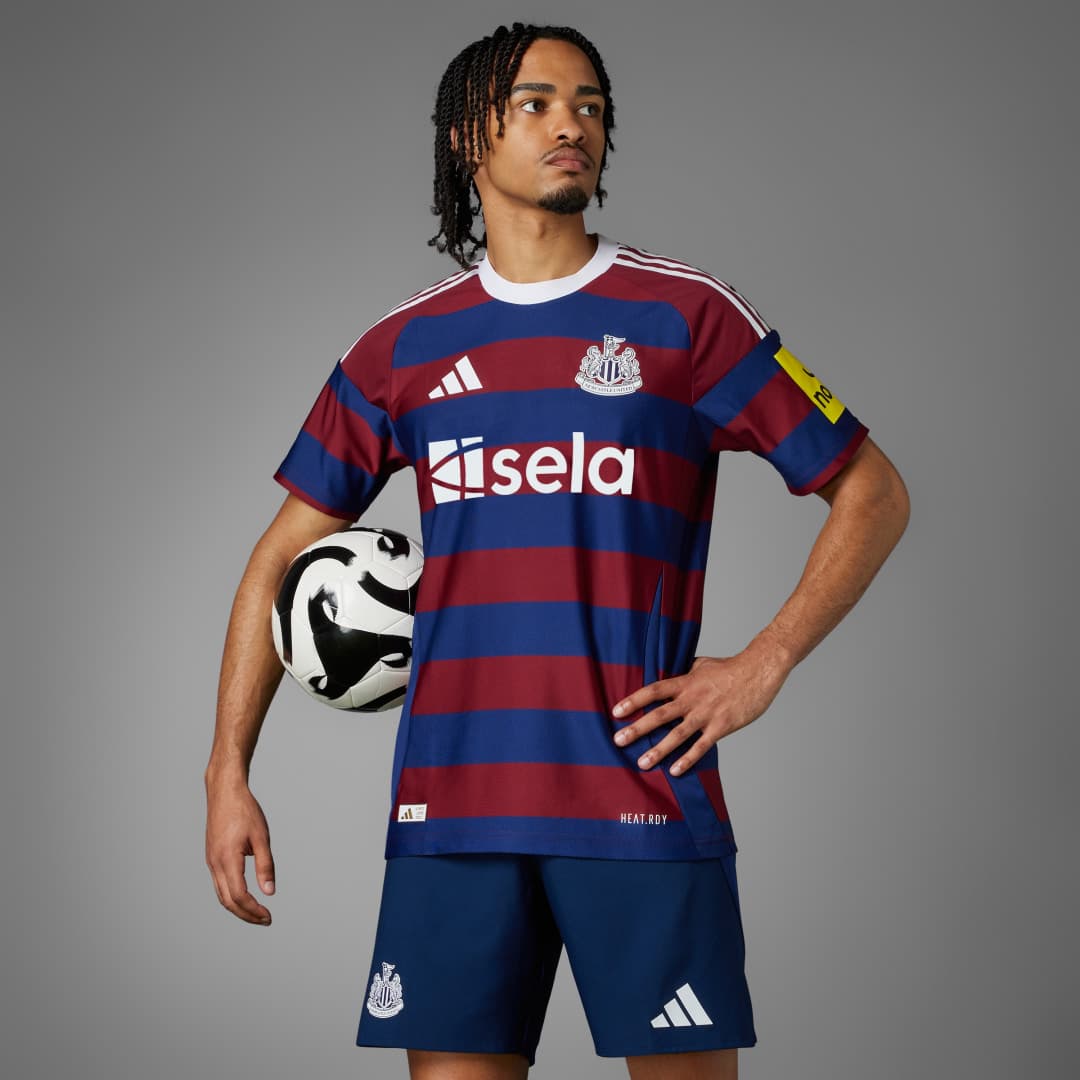 Newcastle United FC 24/25 Authentic Bortetrøye