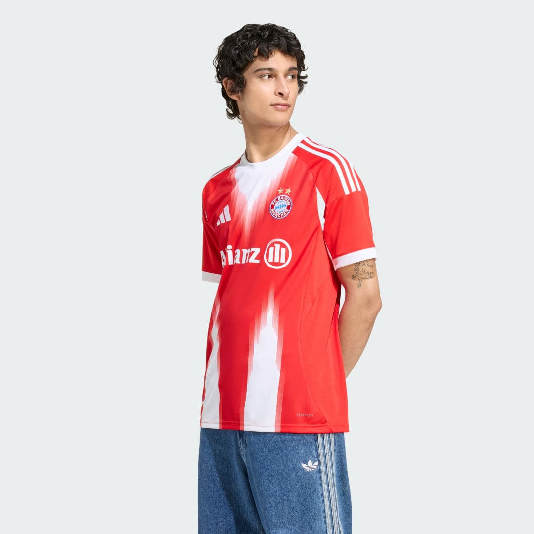 Adidas FC Bayern 25/26 (Women's Team) Hjemmetrøye