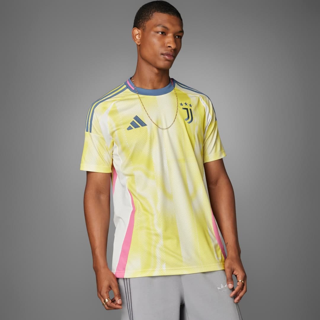 Adidas Juventus 24/25 Bortetrøye