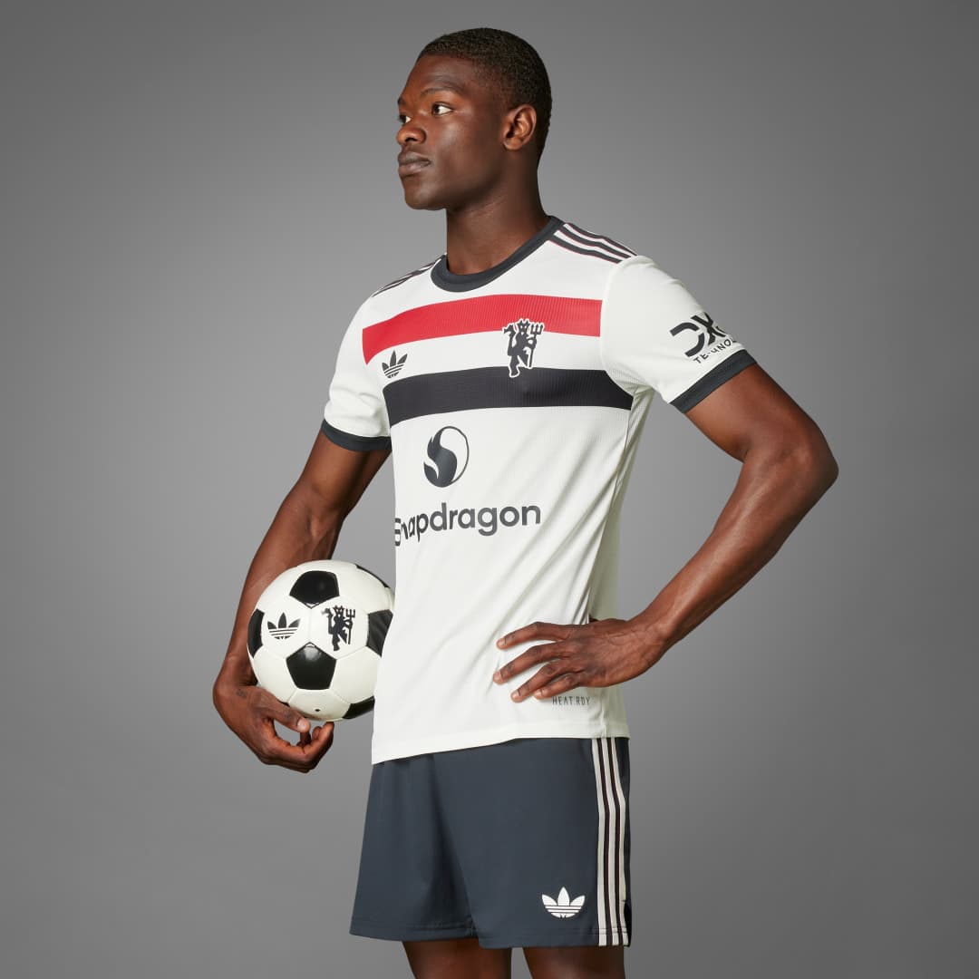 Adidas Manchester United 24/25 Authentic Tredjetrøye