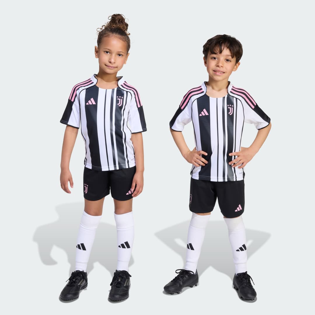 Adidas Juventus 25/26 Hjemmedrakt