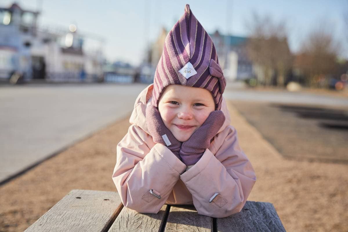 Burgunder Stripete Racing Kids Ull Balaclava m/Sløyfe (XS)