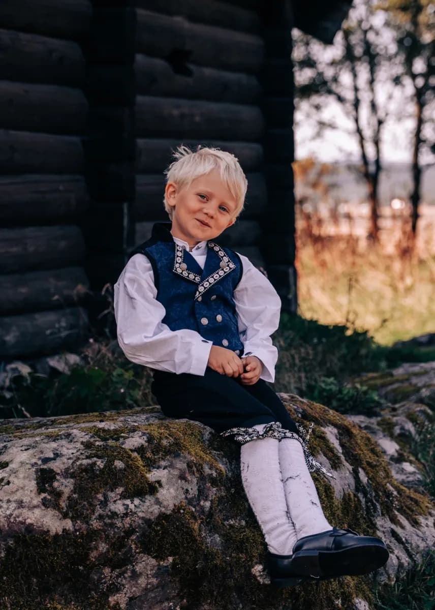 Salto Festdrakt Gutt Blå (128 / 8 år)