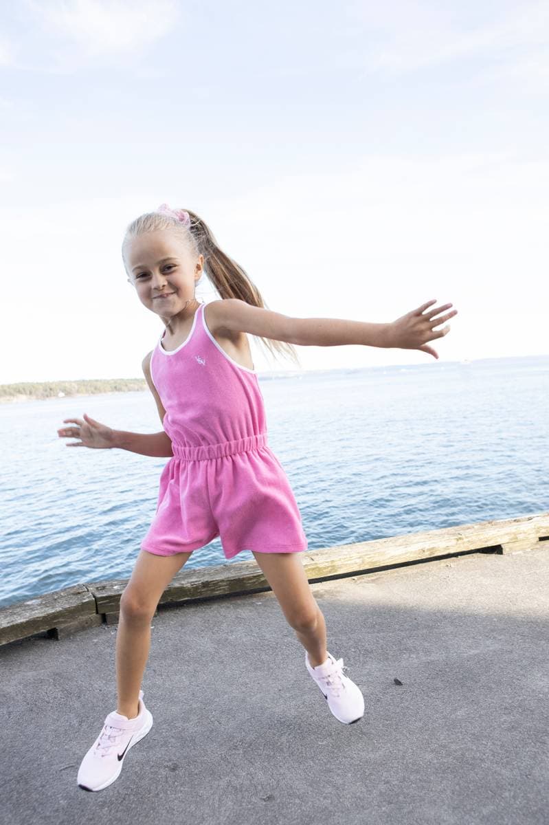 Vilje & Ve Vilje & Ve Viola Towlling Jumpsuit Rose (110 / 5 år)