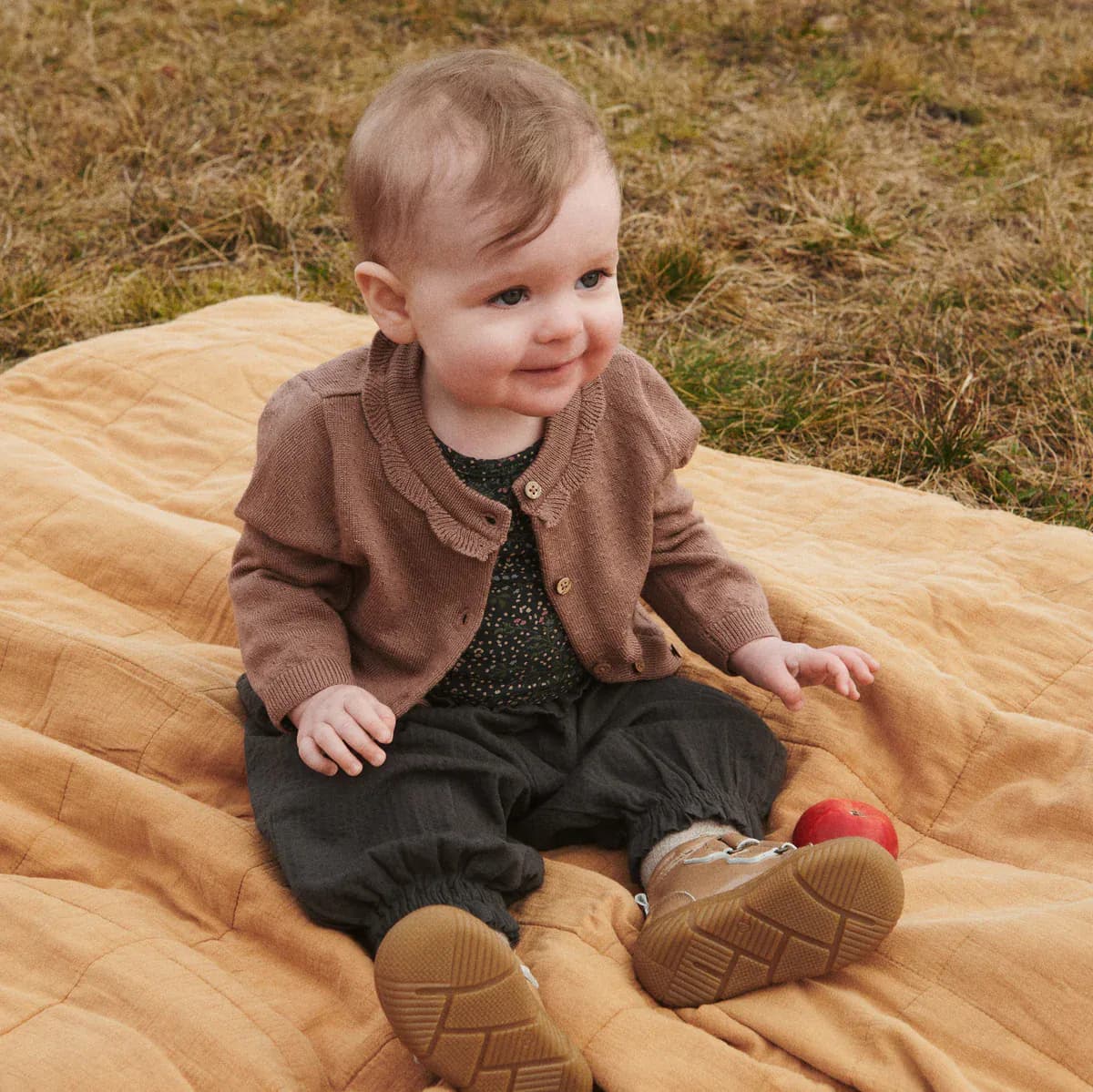 Wheat Knit Cardigan Amy Berry Dust (92 / 2 år)