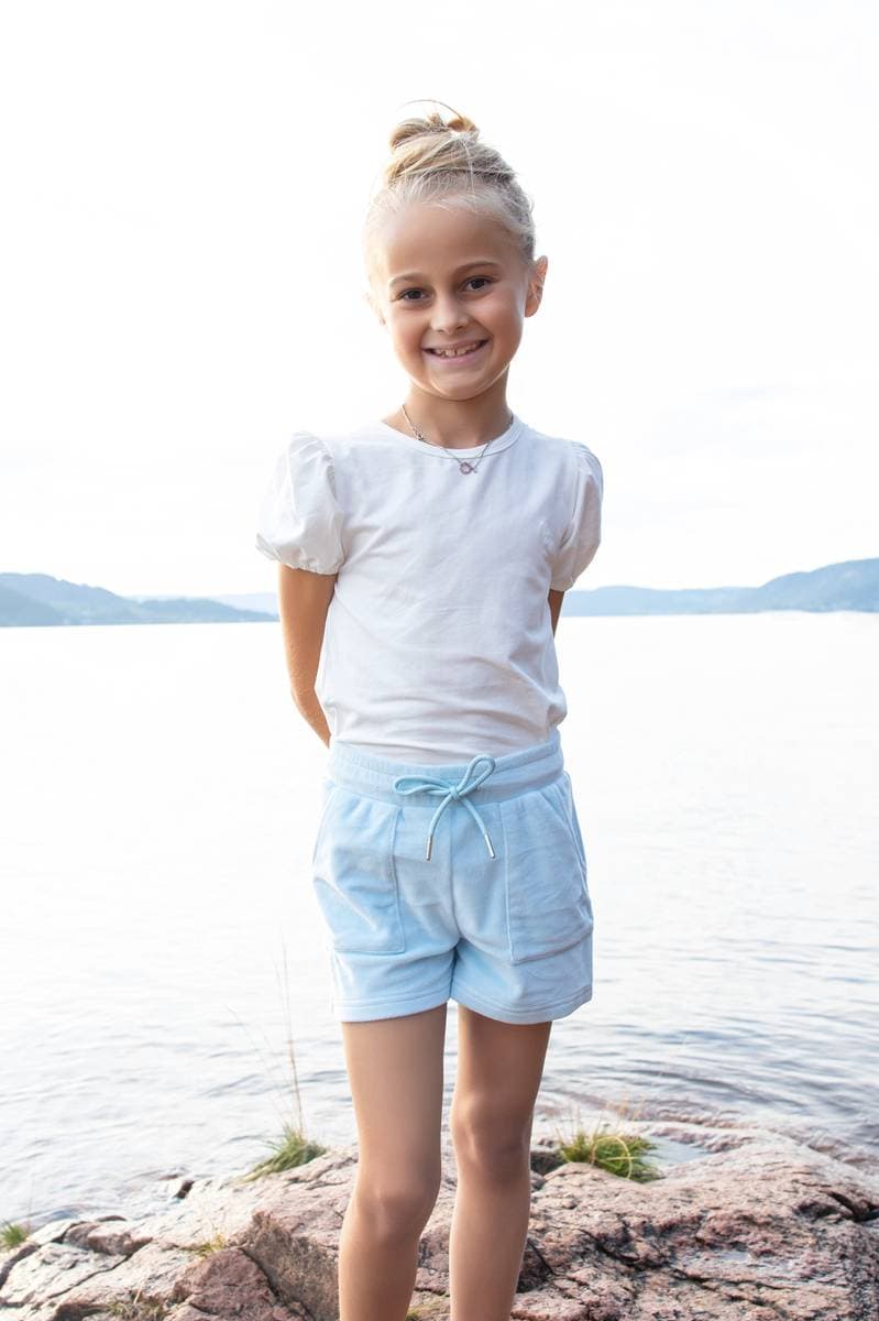 Vilje & Ve Hermine Velour Shorts Pastel Blue (164 /14 år)