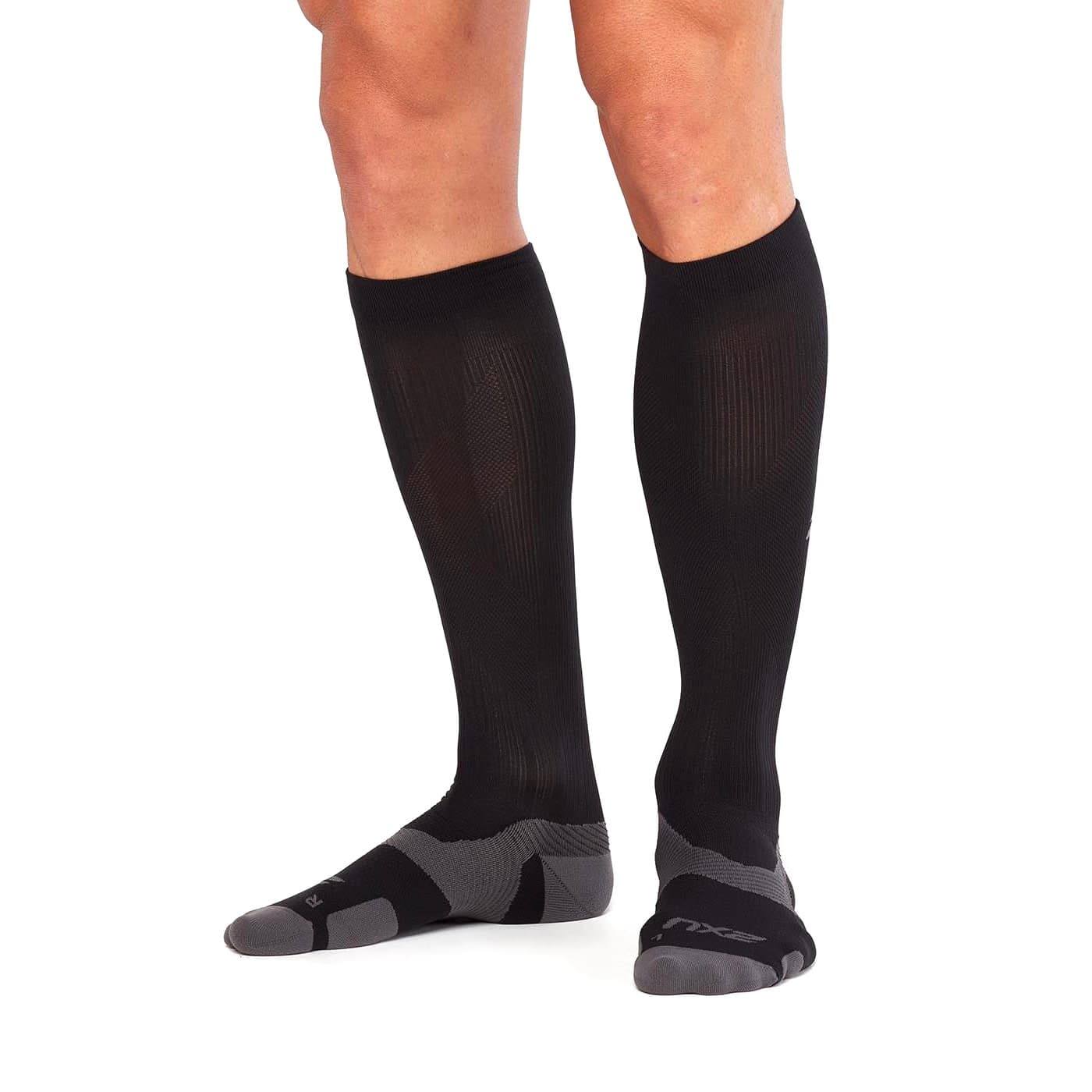 2XU 2XU VECTR Light Cushion Full Length Socks Black/Titanium